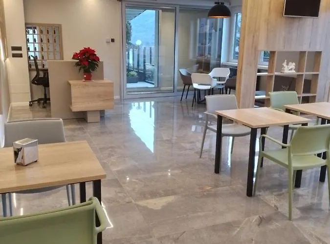 Hotel Ristorante Miravalle Teglio