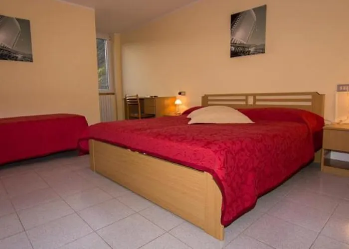 Hotel Ristorante Miravalle Teglio