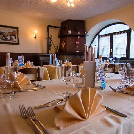 Hotel Ristorante Miravalle Teglio
